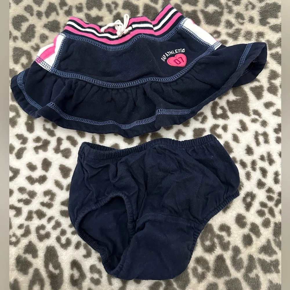 2006 babyGap Sporty Skirt in Blue Size 6-12 months infant
